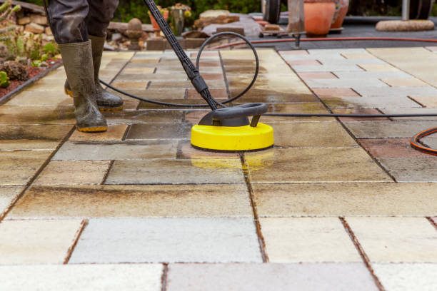 Best Pool Deck Cleaning  in Woodbury, NY